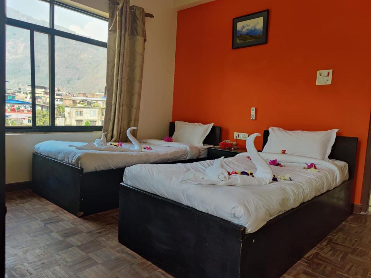 Gateway Himalaya Resort Ghanpokhara Екстер'єр фото