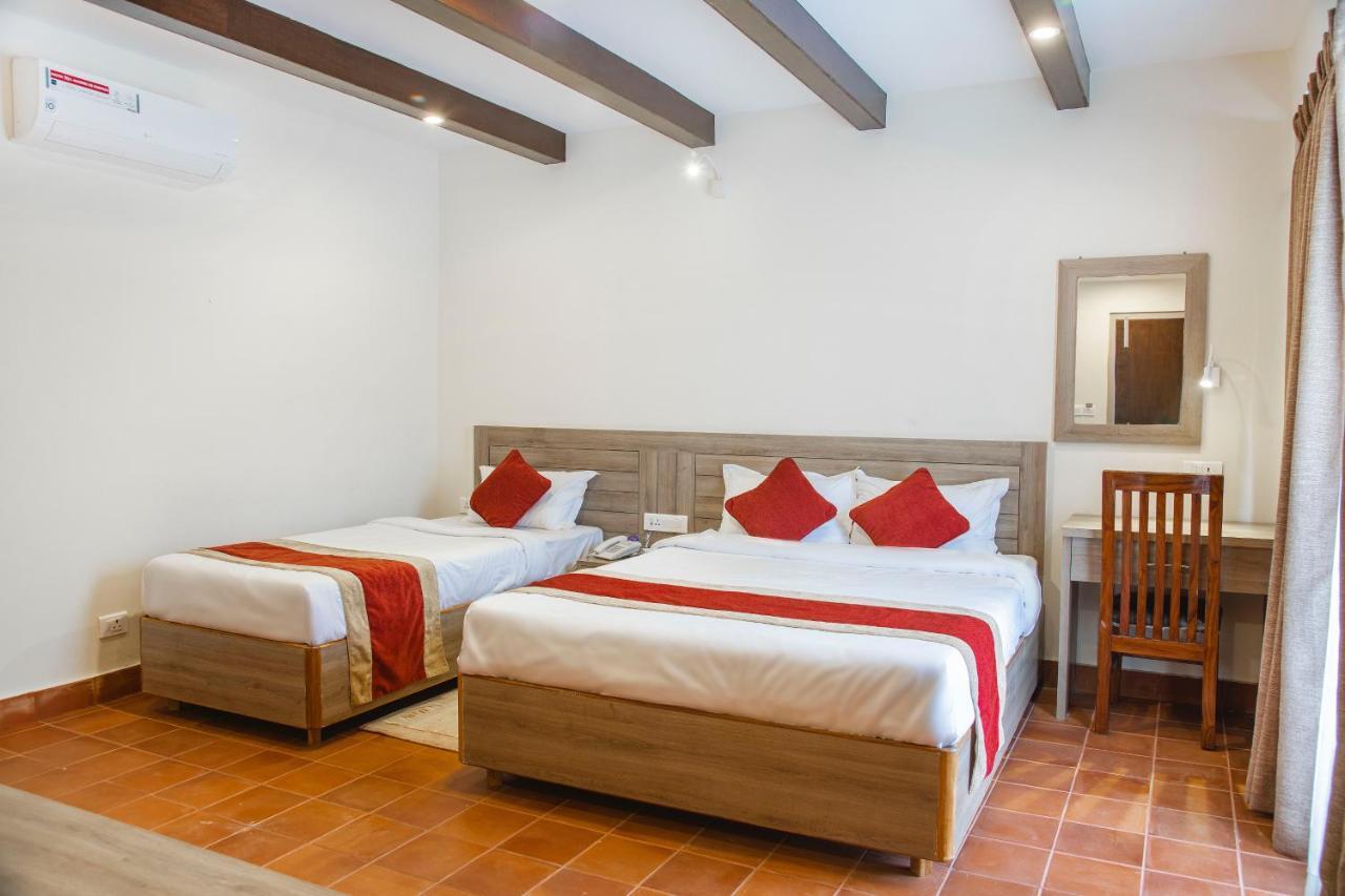Gateway Himalaya Resort Ghanpokhara Екстер'єр фото