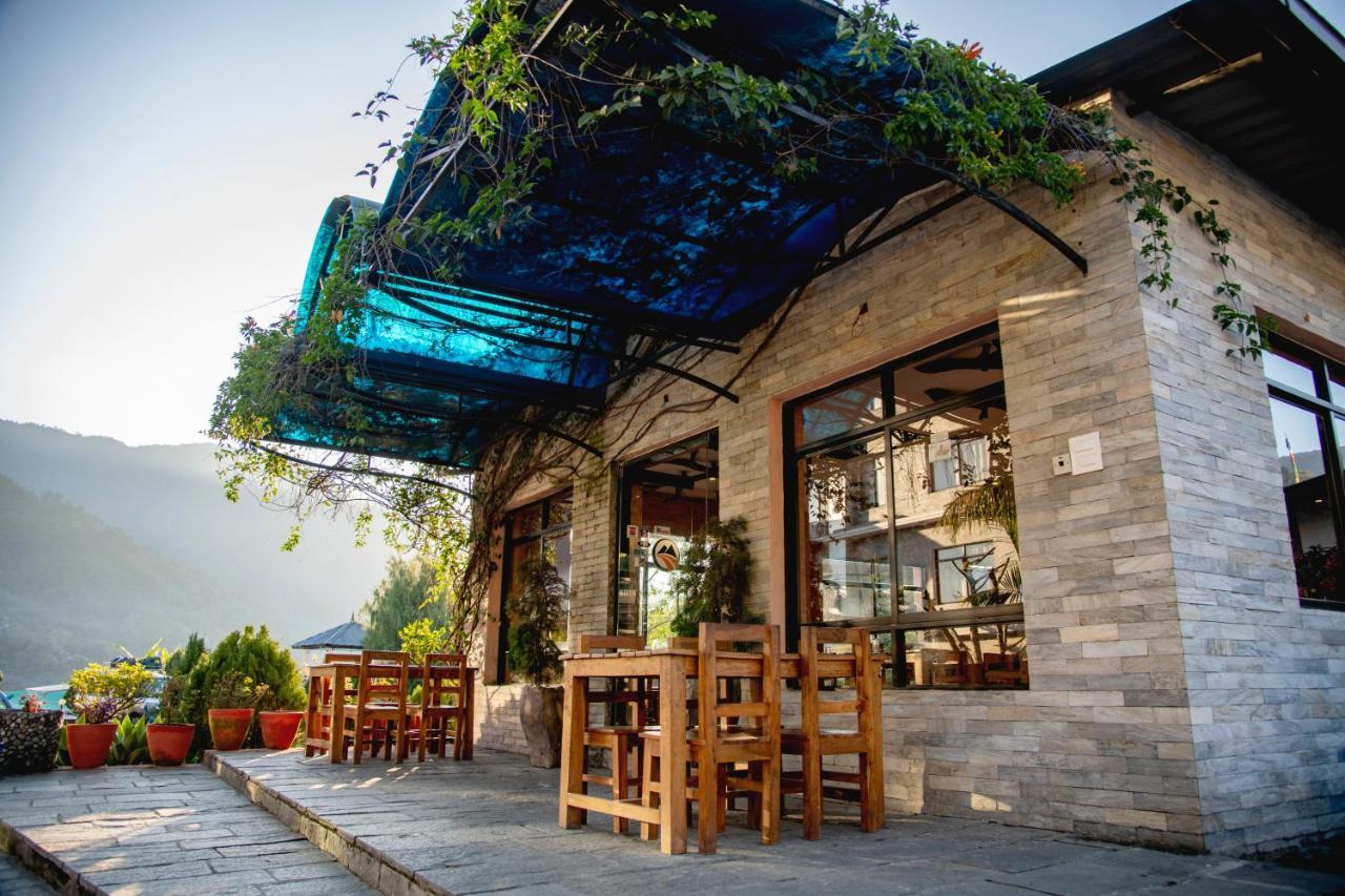 Gateway Himalaya Resort Ghanpokhara Екстер'єр фото